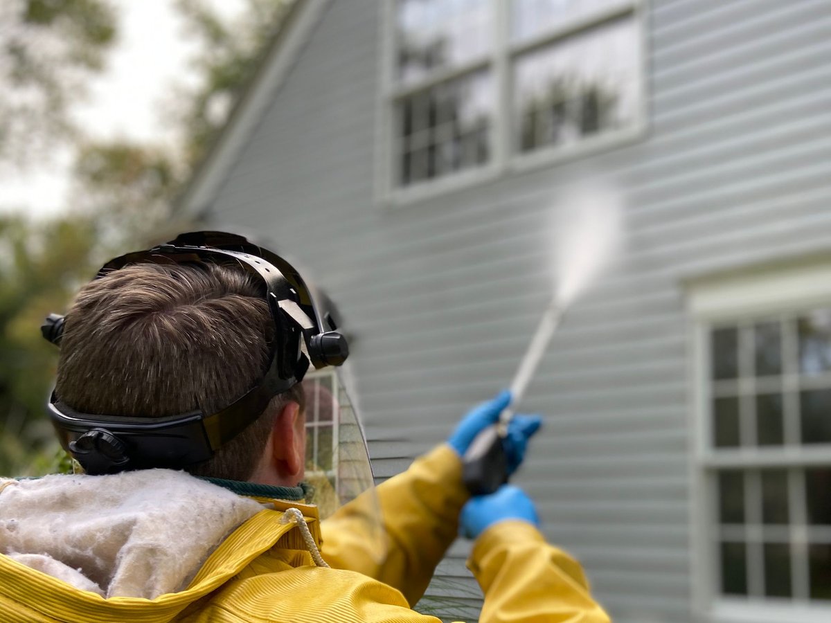 Power washing